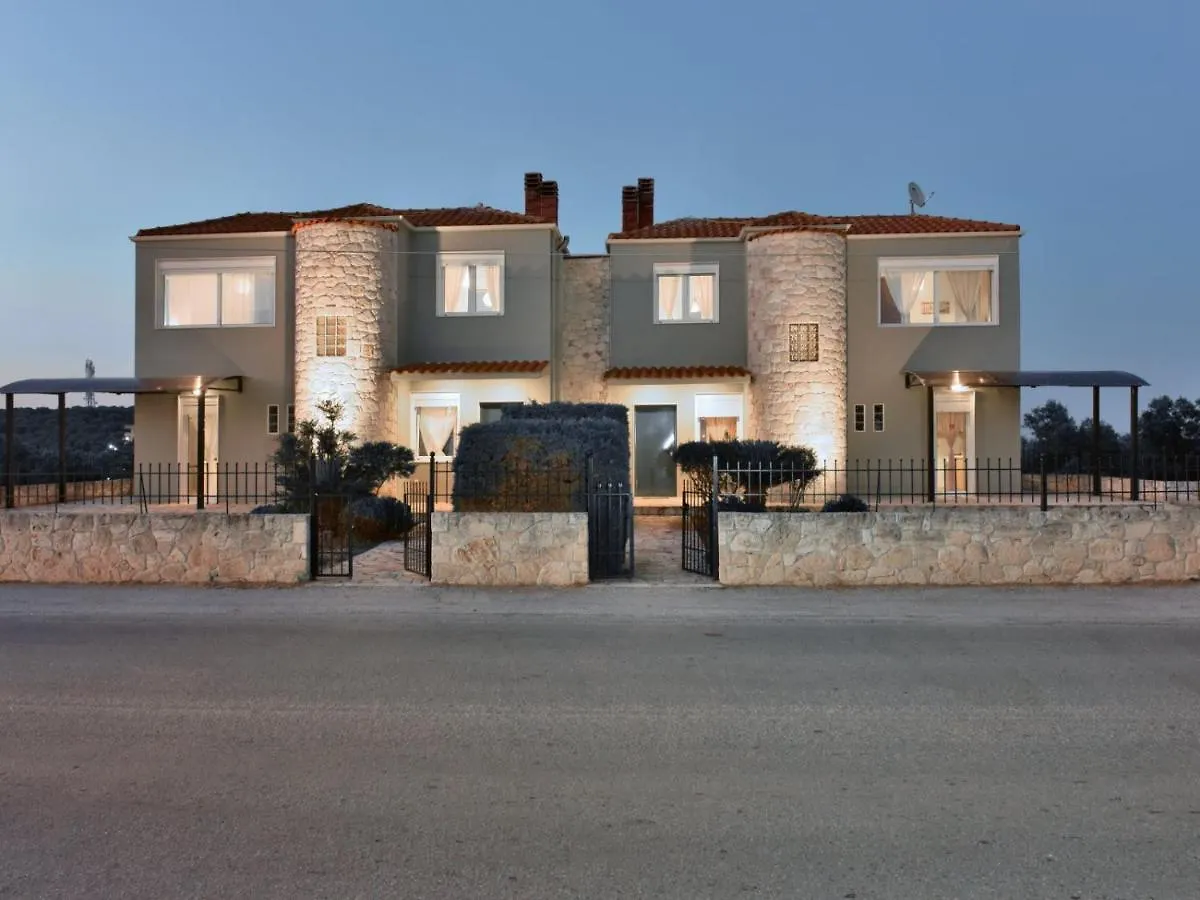 Eleon Maisonettes By Travelpro Services Nea Moudania Halkidiki Villa Vakantiehuis