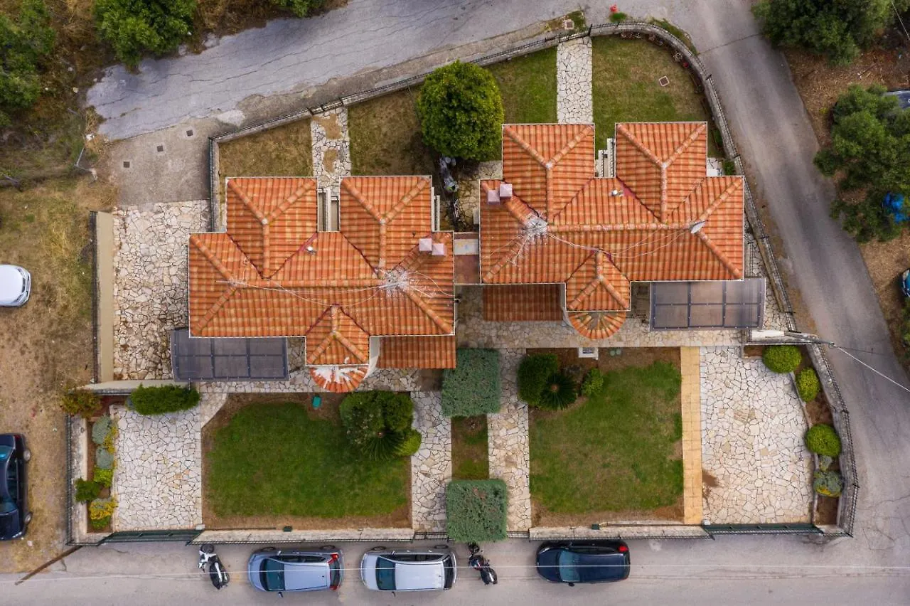 Eleon Maisonettes By Travelpro Services Nea Moudania Halkidiki Villa Vakantiehuis